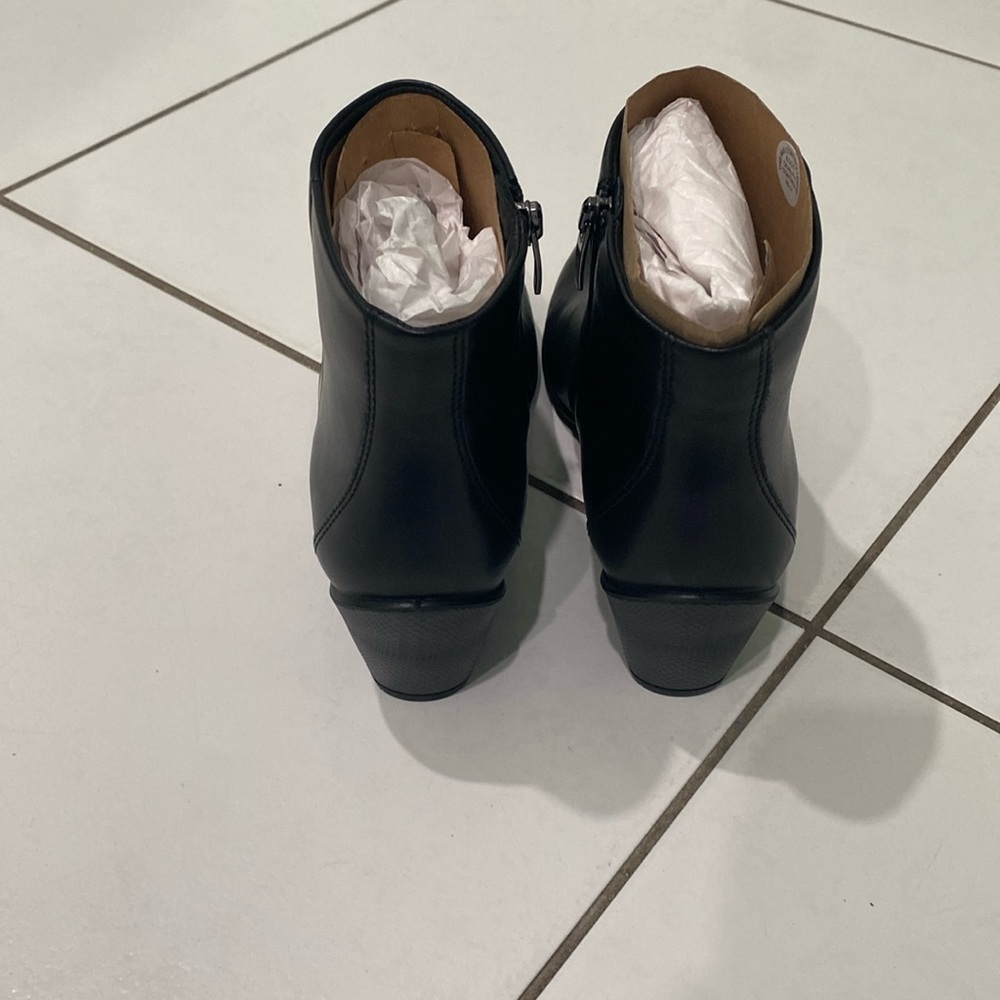 Women’s New ECCO Ankle Booties - Picture 4 of 7